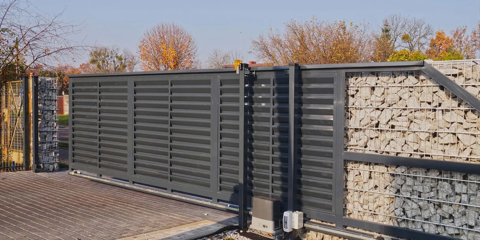 Electric gates in Essex